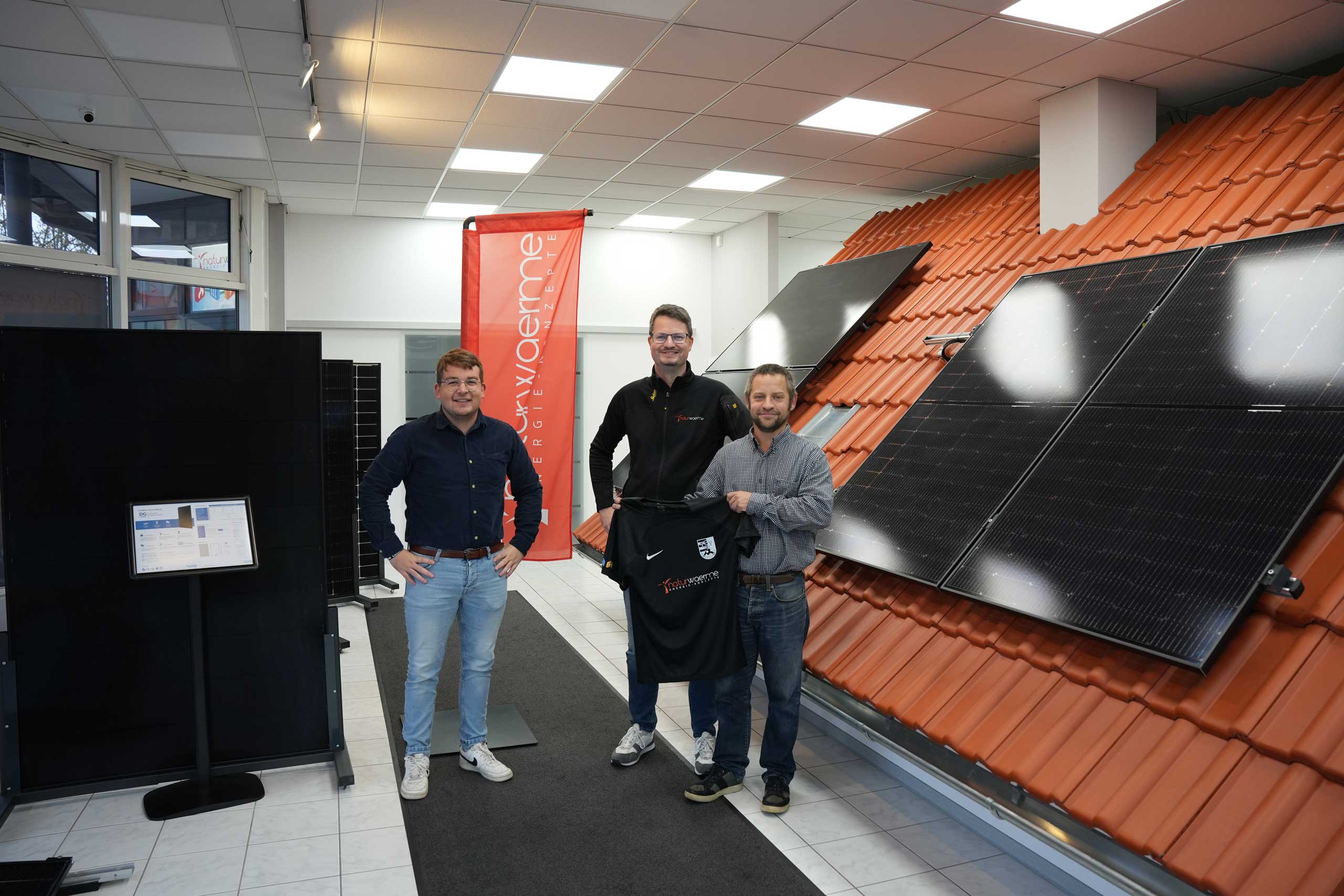 TSV-Mainaschaff mit Inhaber naturwaerme