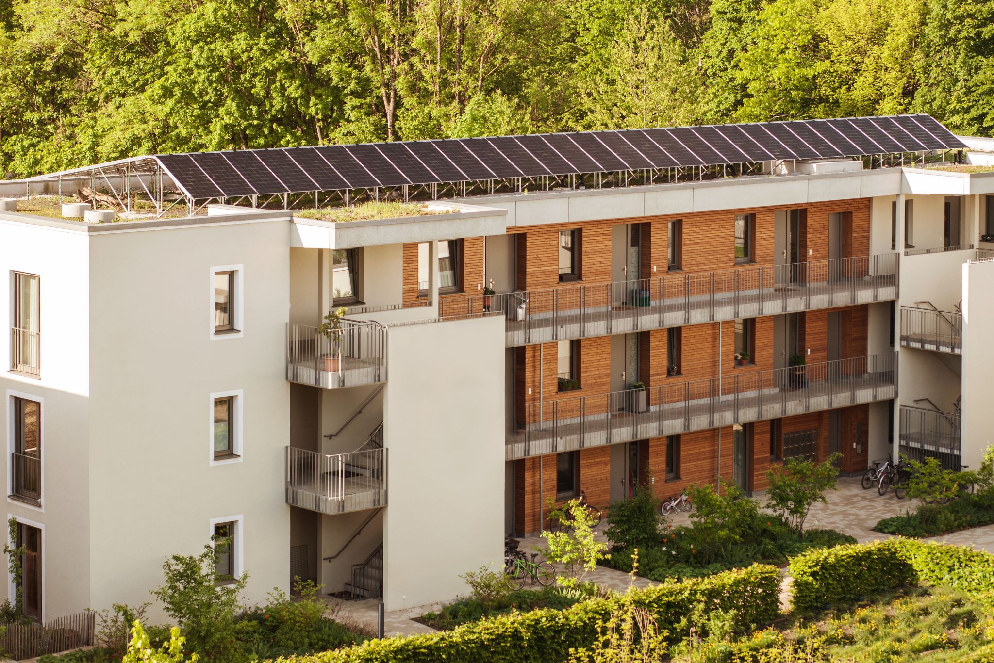 Ein Mieterstrom-Gebäude mit Photovoltaikanlage